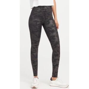 NWT SPANX faux leather black camo legging sz x-large